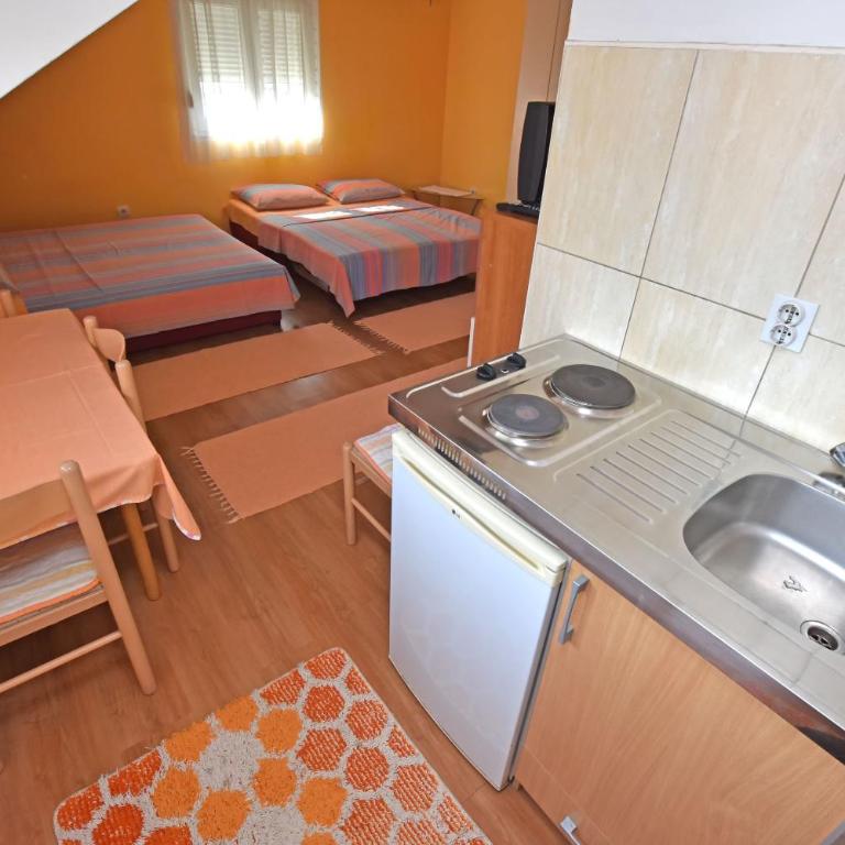 Apartments Kujacic - Standardni Studio - 5