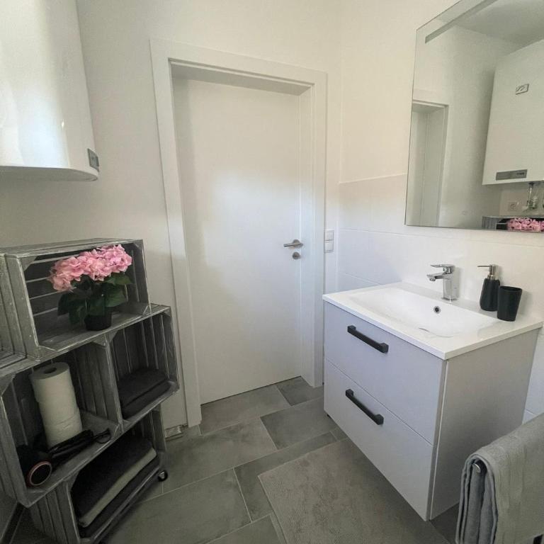 Sorinas Home - Comfortable Apartment near Graz - Free Parking - Apartment mit 2 Schlafzimmern - 11