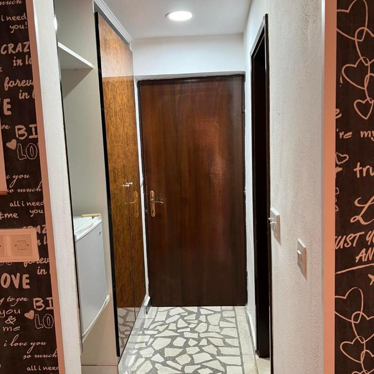 Guesthouse Vila Tamburic - Triple Room with Terrace - 5