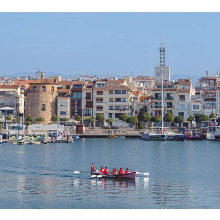 Concordia, con parking en el puerto de Cambrils - Two-Bedroom Apartment - 24