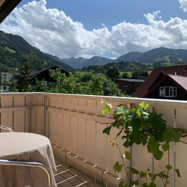 Dependance I - Apartment mit 2 Schlafzimmern und Terrasse oder Balkon - 12
