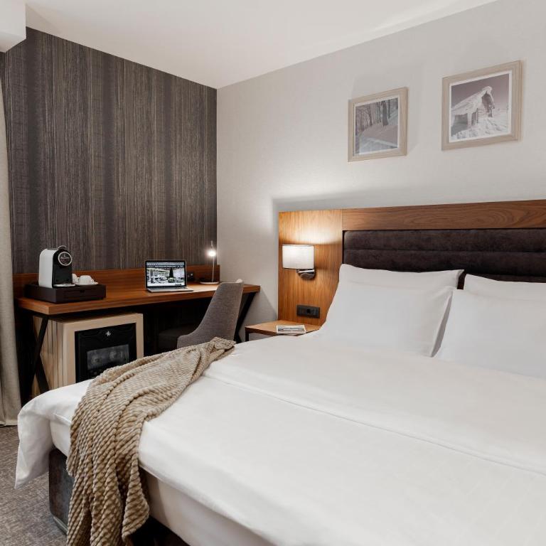 Hotel Grand Kopaonik - Standard Double or Twin Room - 1