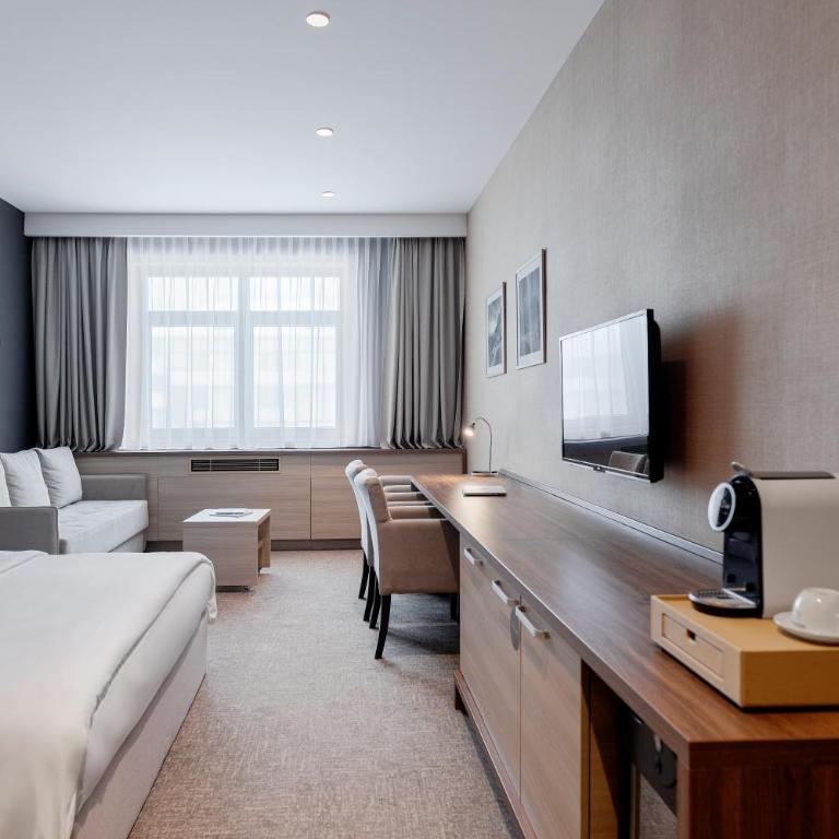 Hotel Grand Kopaonik - Deluxe Double Room - 3