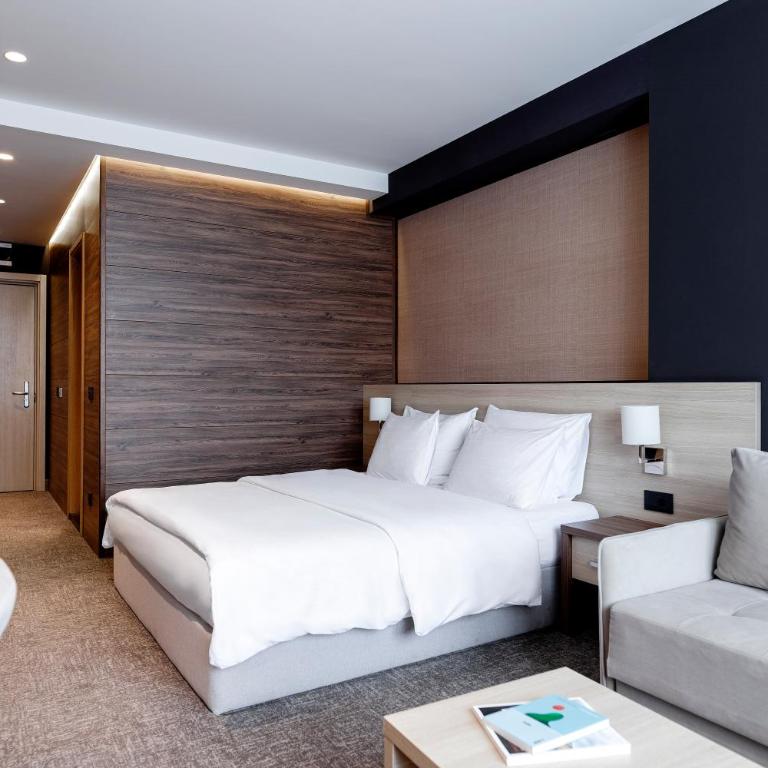 Hotel Grand Kopaonik - Deluxe Double Room - 1