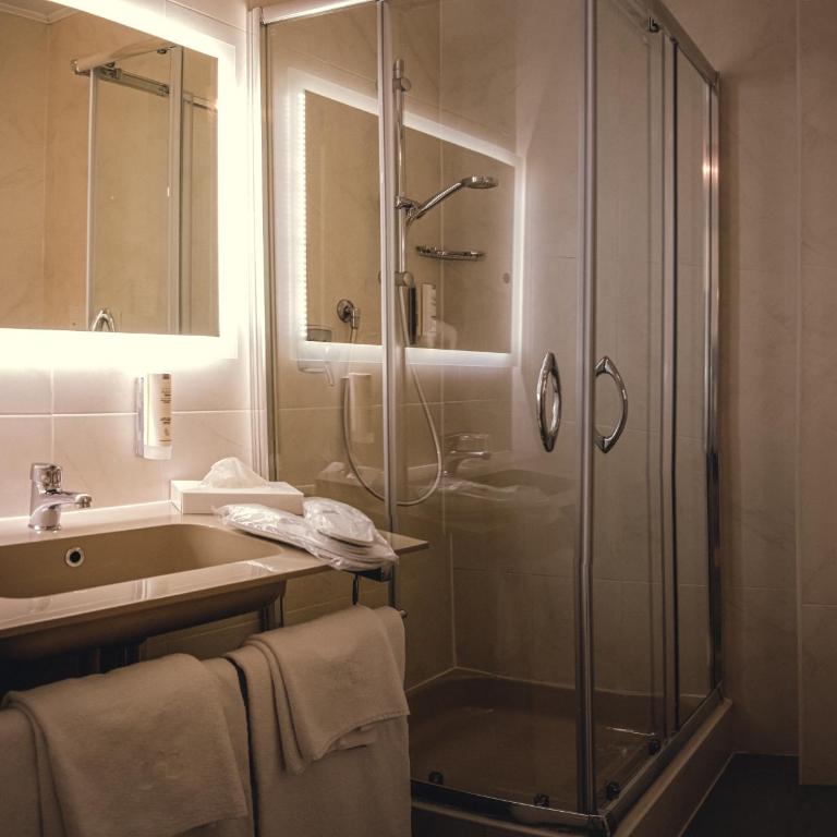 Grand Hotel Bellevue - adults only - Camera Matrimoniale Standard M - 5