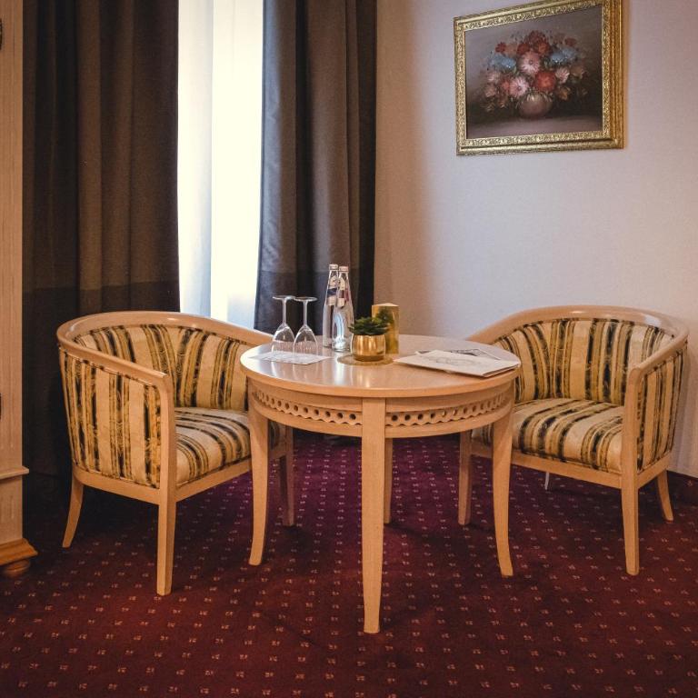 Grand Hotel Bellevue - adults only - Camera Matrimoniale Superior L - 12