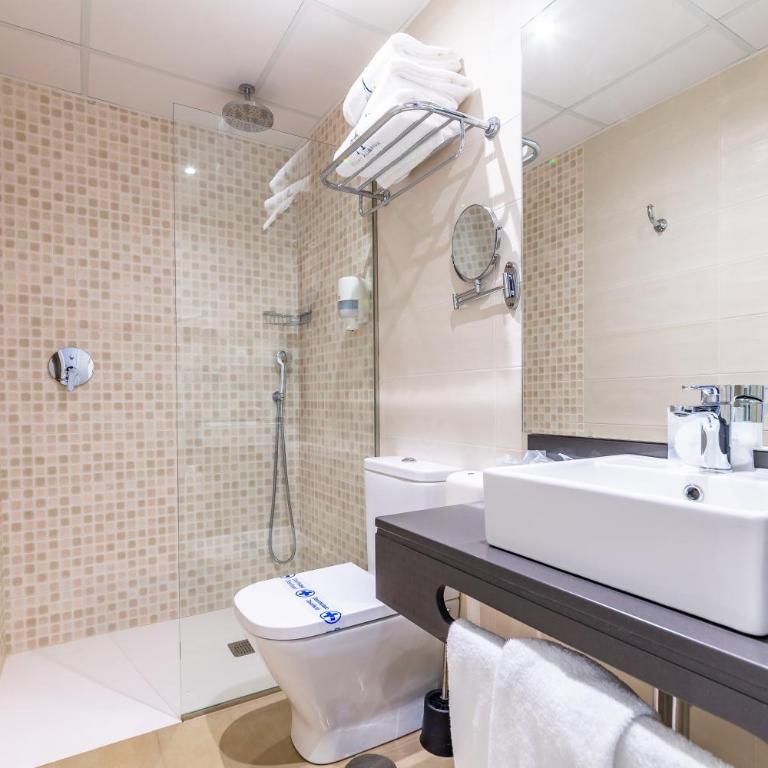 Hotel Atlántico Vigo - Habitación Triple Estándar - 1