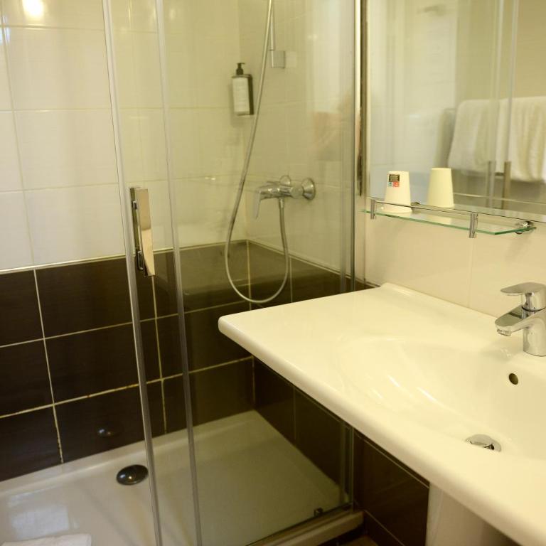 Hôtel Villa Berlioz - Chambre Double Standard - 10