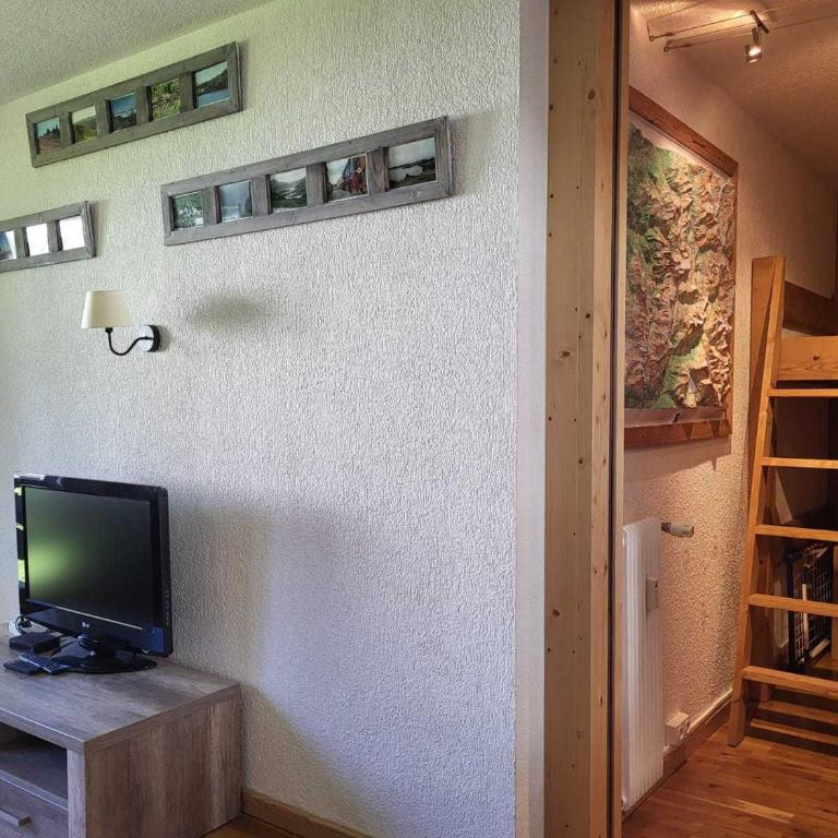 Appartement 2 pièces à Tignes, 36 m², 4 pers, balcon sud-ouest, WIFI gratuit - FR-1-449-18 - Appartement (5 Adultes) - 4