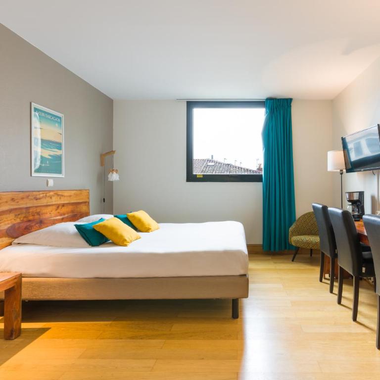 Victoria Garden Bordeaux Centre - Chambre Triple - 2