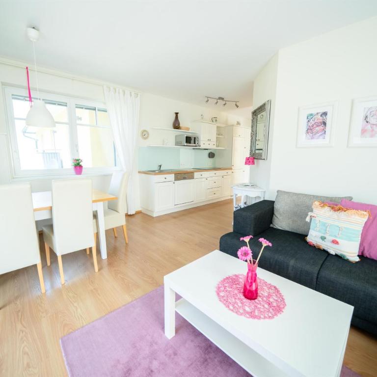 Villa Hubertus Enzian - Apartment mit Dusche - 16
