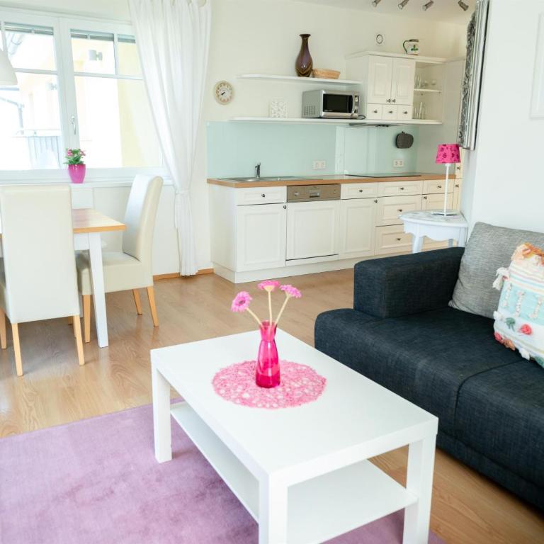 Villa Hubertus Enzian - Apartment mit Dusche - 26