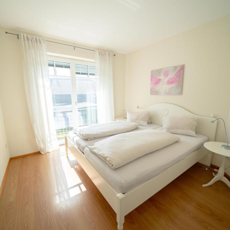 Villa Hubertus Enzian - Apartment mit Dusche - 17