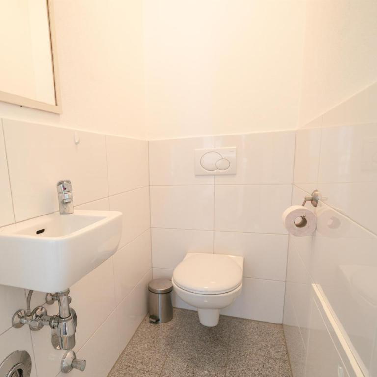 Villa Hubertus Enzian - Apartment mit Dusche - 30