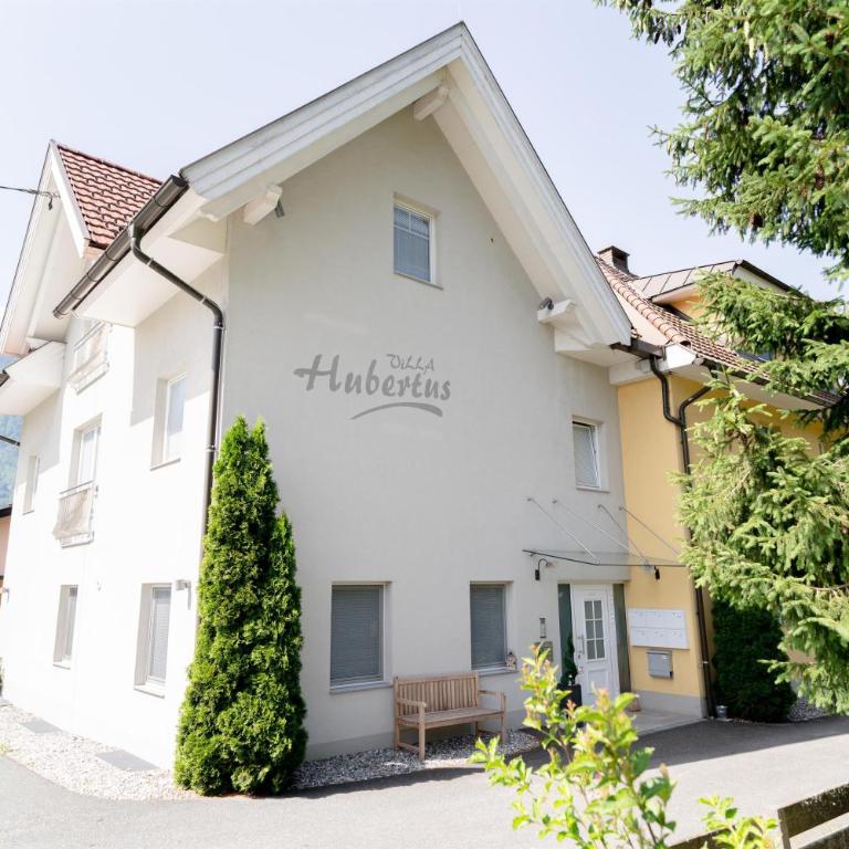Villa Hubertus Enzian - Apartment mit Dusche - 1