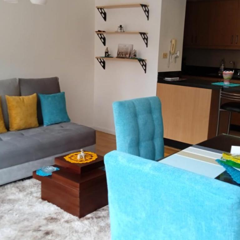 Rep del Salvador, Quito 1-bedroom condo with parking and Netflix - One-Bedroom Apartment - 23