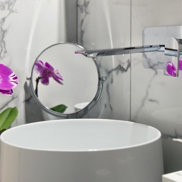 Fellini Design Suites - Suite King Deluxe - 5