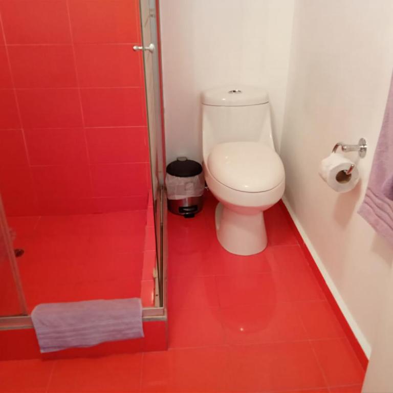 Rep del Salvador, Quito 1-bedroom condo with parking and Netflix - One-Bedroom Apartment - 37