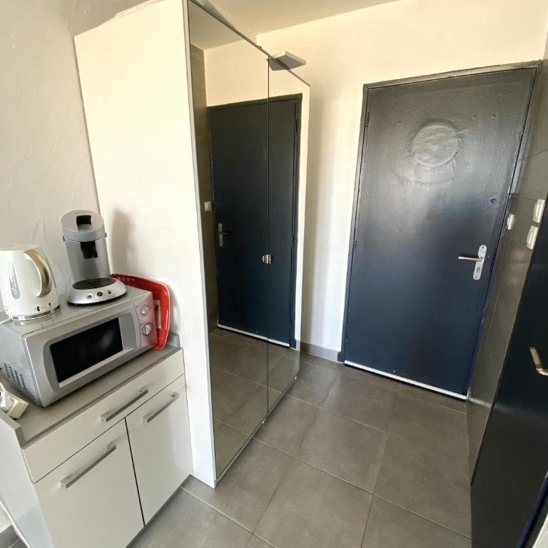 Appartement Héliopolis Village Naturiste Cap d'Agde - Appartement Supérieur - 8