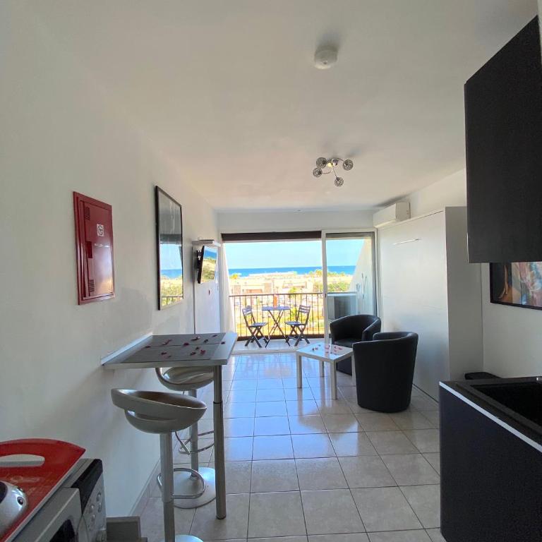 Appartement Héliopolis Village Naturiste Cap d'Agde - Appartement Supérieur - 5