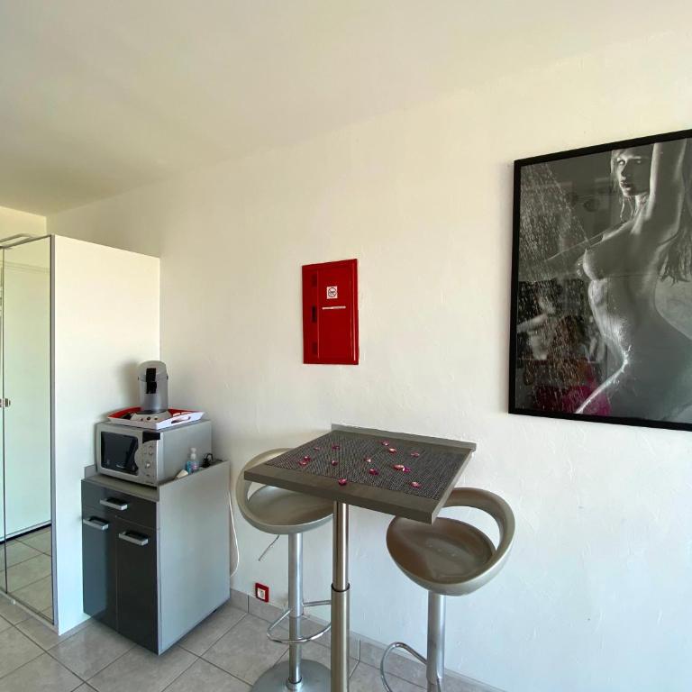 Appartement Héliopolis Village Naturiste Cap d'Agde - Appartement Supérieur - 8