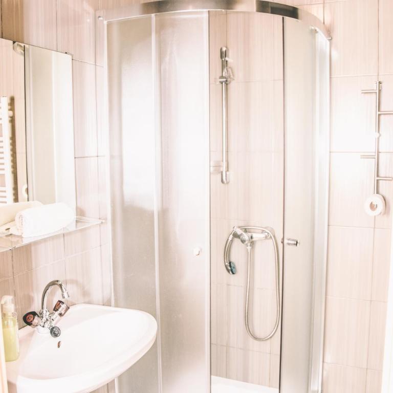 Pension s'Platzl Stuhleck - Economy Doppelzimmer - 4