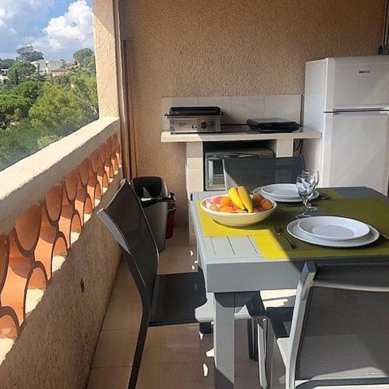 Studio Cabine Vue Mer Rare Résidence Les Coteaux de la Nartelle Myosotis 252 - 7 jours Minimum - Apartment mit 2 Schlafzimmern - 5