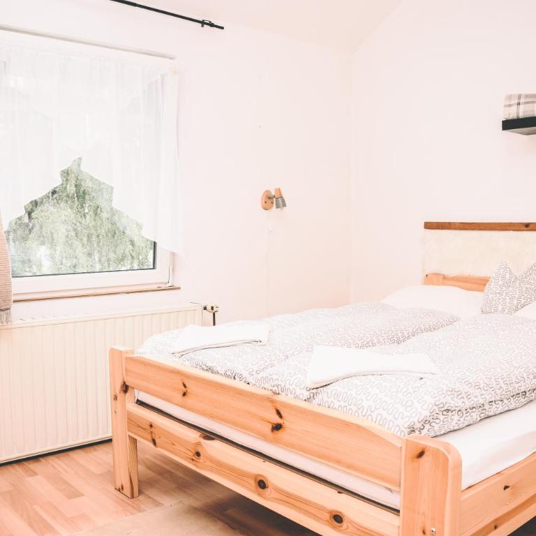 Pension s'Platzl Stuhleck - Apartment mit 2 Schlafzimmern und Balkon - 18
