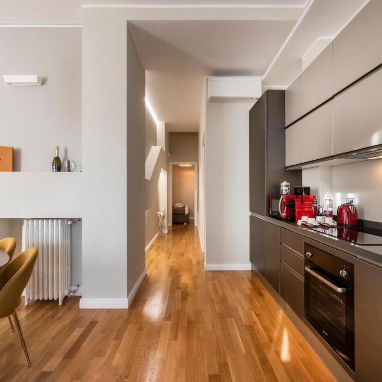Heart Milan Apartments Duomo District - Appartamento Deluxe con 2 Camere da Letto - Galleria del Corso 4 - 4