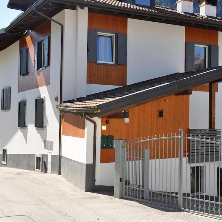 Casa Vacanze - Green Garden - Apartment with Garden View - 27