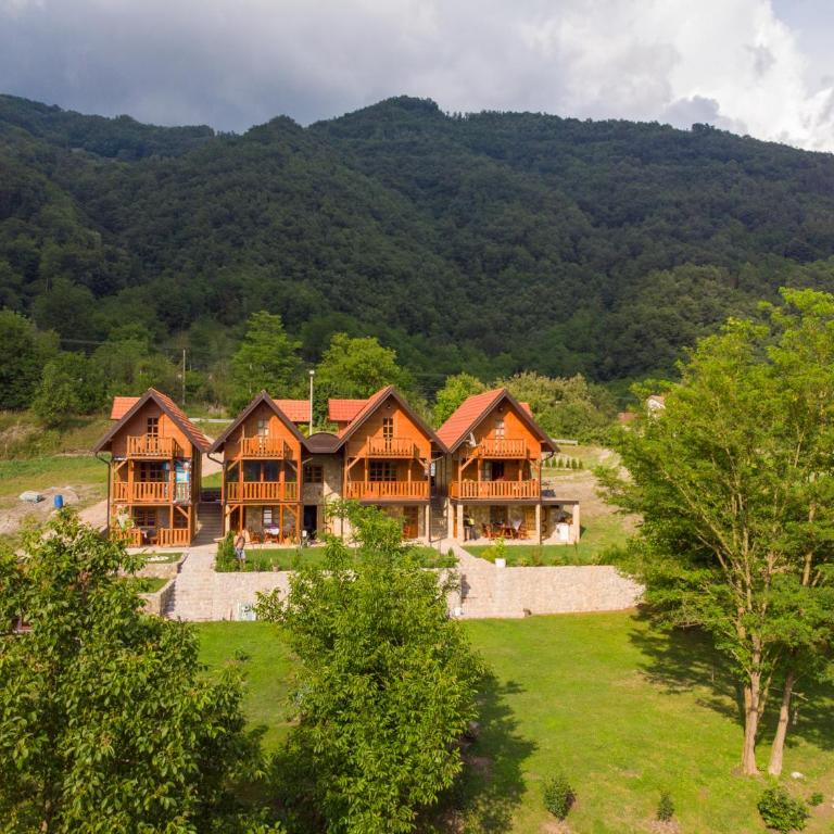 Vikendica pored Drine - Kuća sa 2 Spavaće Sobe - 8