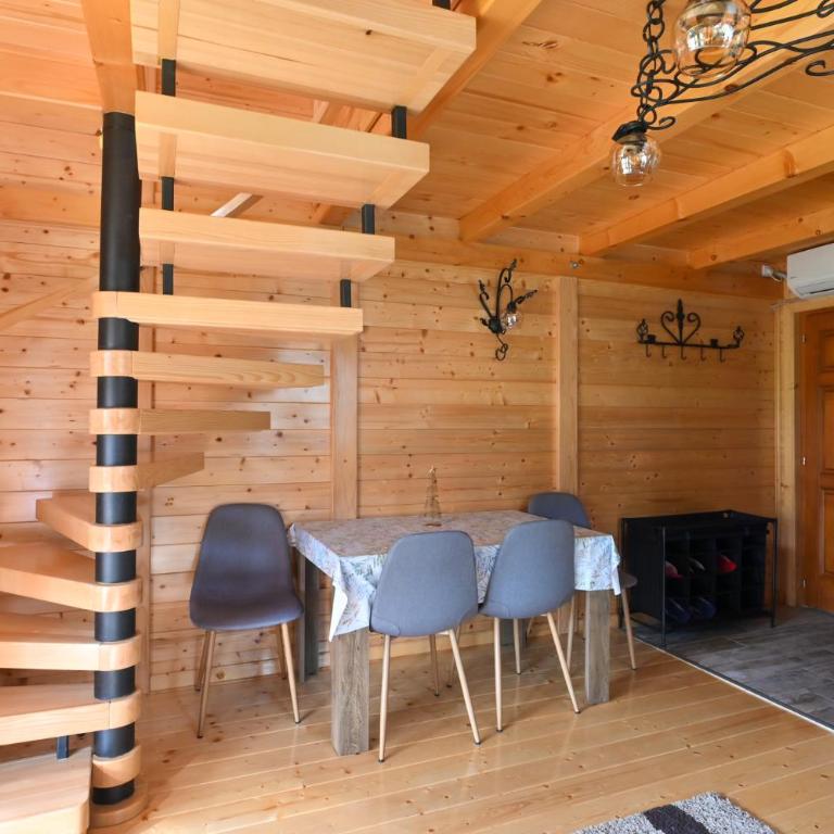 Vikendica pored Drine - Kuća sa 2 Spavaće Sobe - 17
