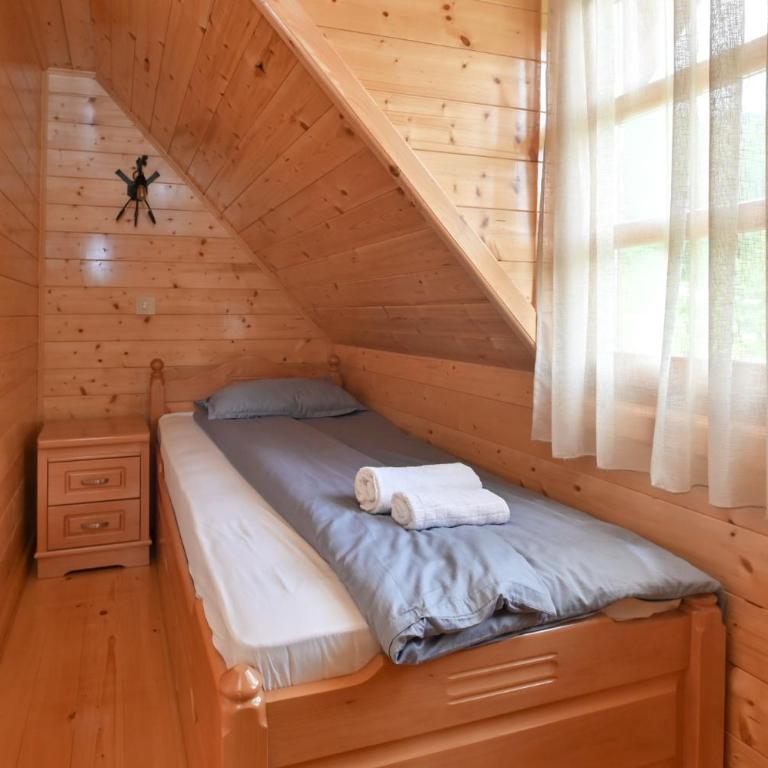 Vikendica pored Drine - Kuća sa 2 Spavaće Sobe - 22