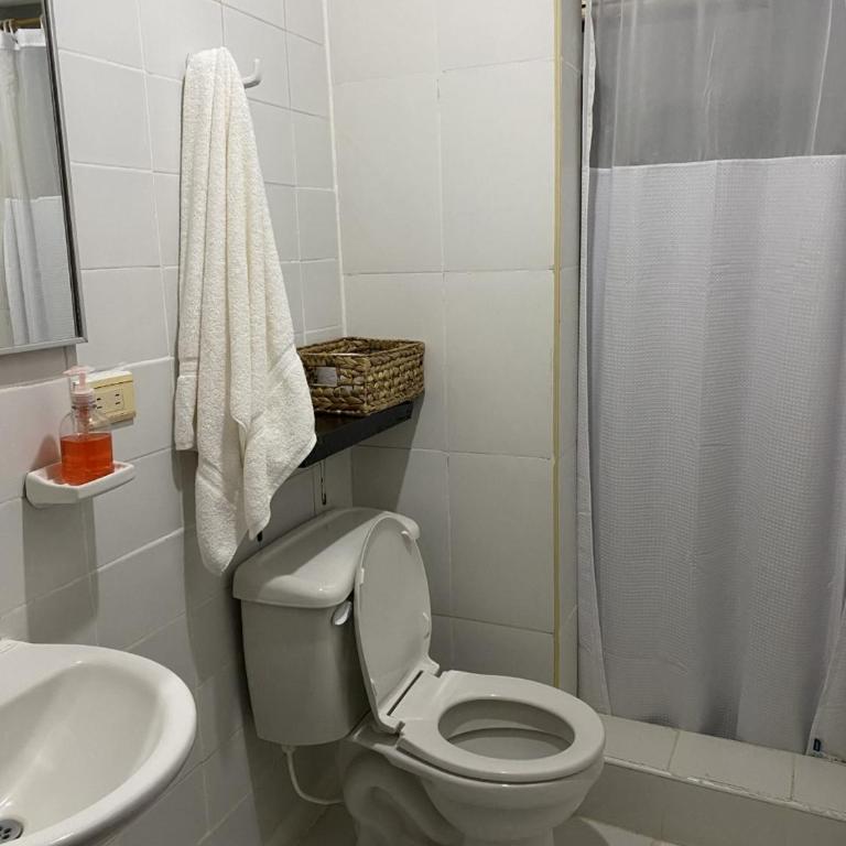 CASA HOTEL MÁLAGA - Habitación Familiar - 7