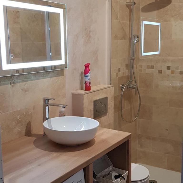 Grand studio climatisé proche plages Juan les pins - Appartamento con 1 Camera da Letto - 4