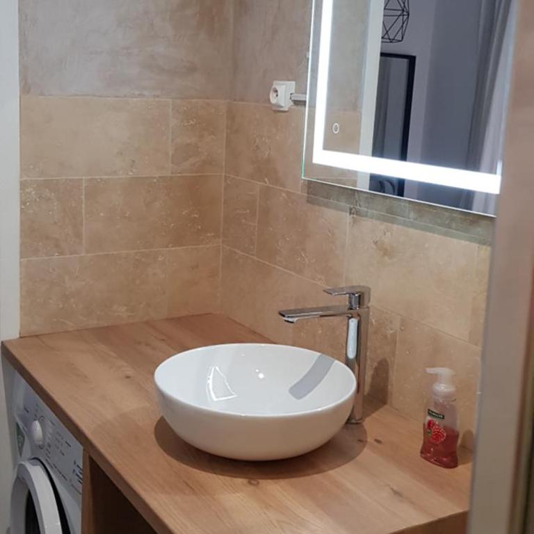 Grand studio climatisé proche plages Juan les pins - Appartamento con 1 Camera da Letto - 5