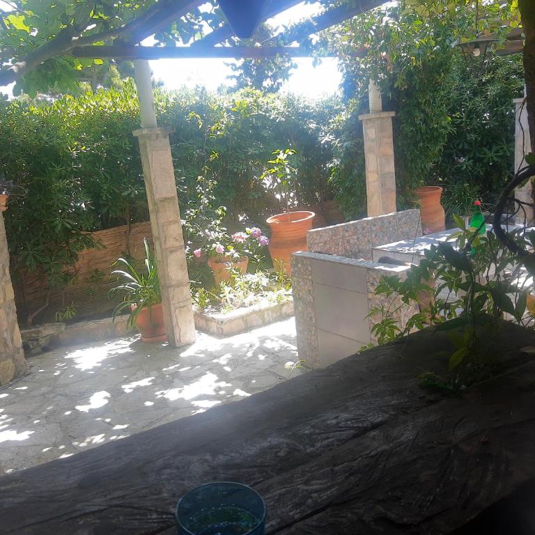 Sea-side Old Stone Villa with a private Garden - Vila sa 3 Spavaće Sobe - 45