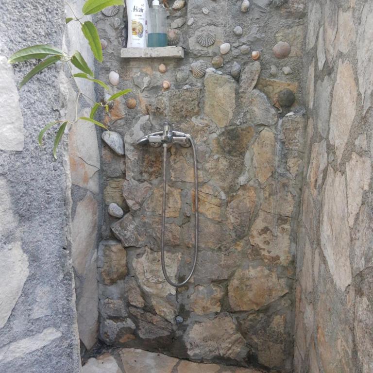 Sea-side Old Stone Villa with a private Garden - Vila sa 3 Spavaće Sobe - 21