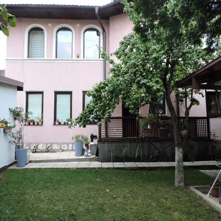 Apartments Music and Garden - One-Bedroom Apartment - 4