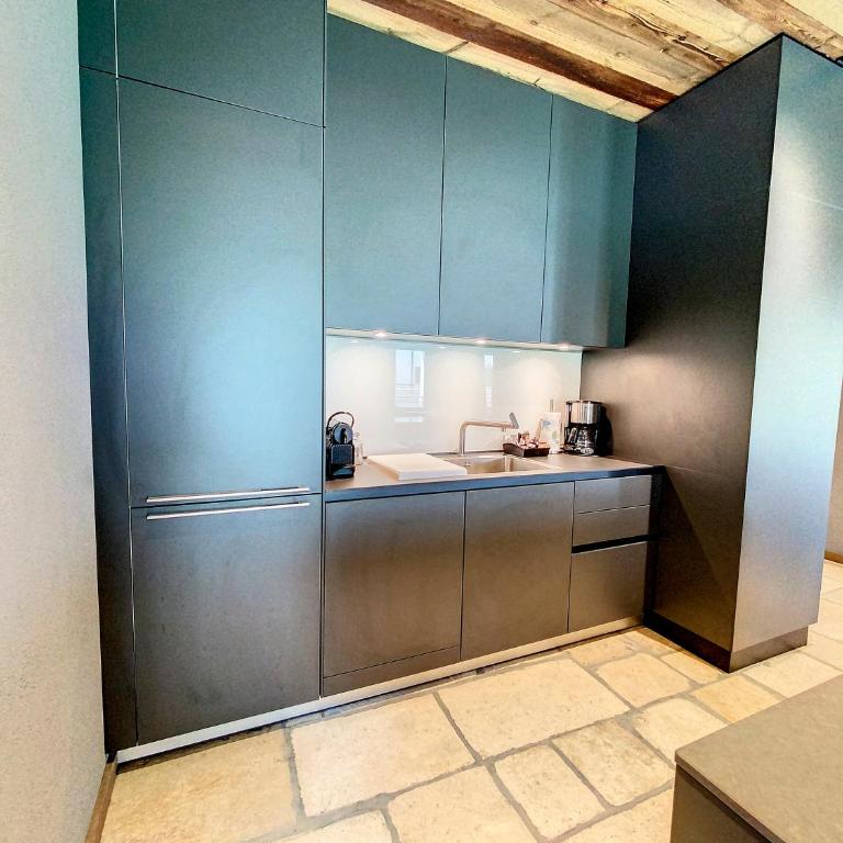 LES ALPES III - Three-Bedroom Apartment - 7