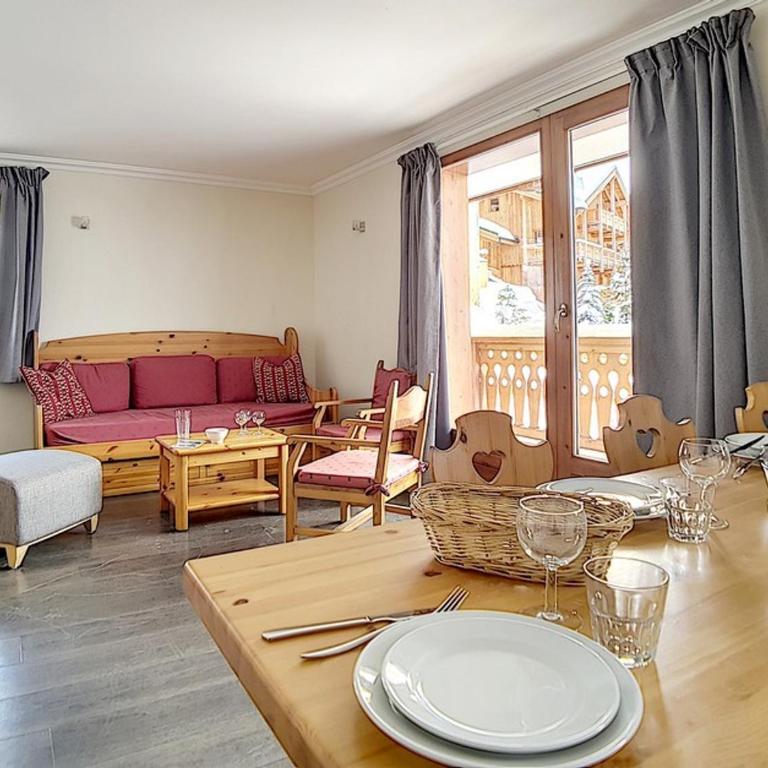 Appartement spacieux rénové, proche des pistes, balcon, sauna, hammam, WIFI - FR-1-344-753 - Appartement - 1