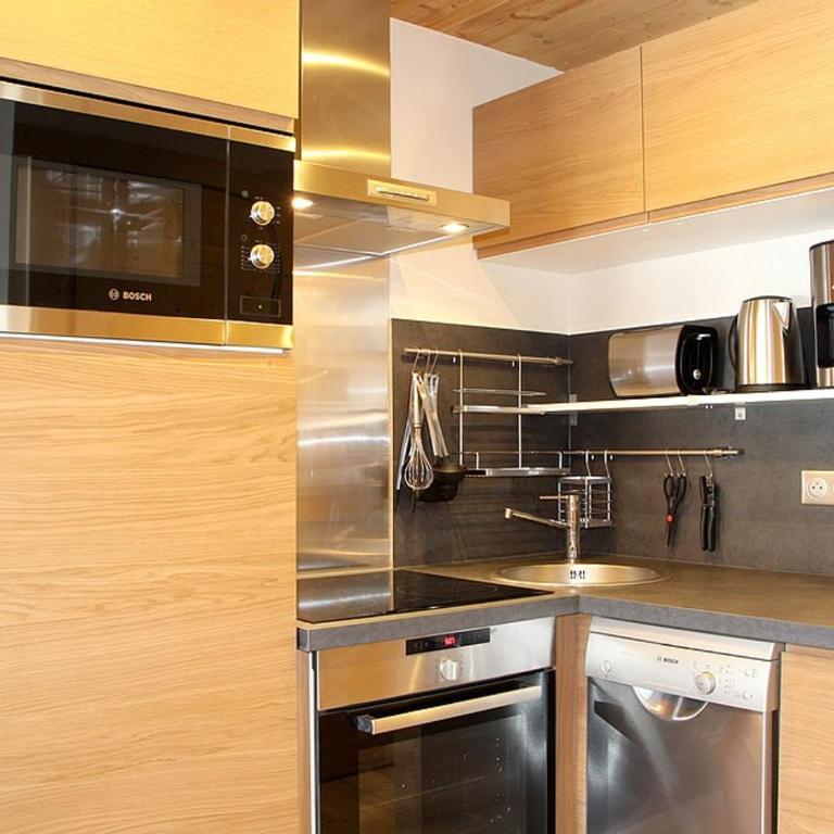 Appartement rénové proche pistes avec balcon - FR-1-344-893 - Apartment - 3