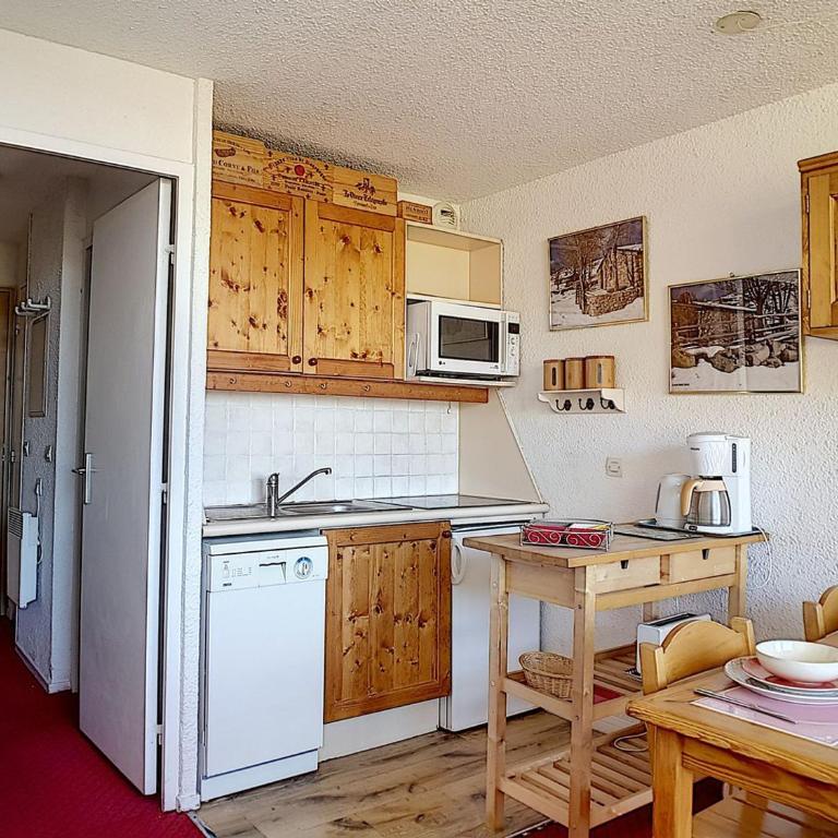 Duplex skis aux pieds avec balcon, 4 personnes - FR-1-344-943 - Apartment - 5