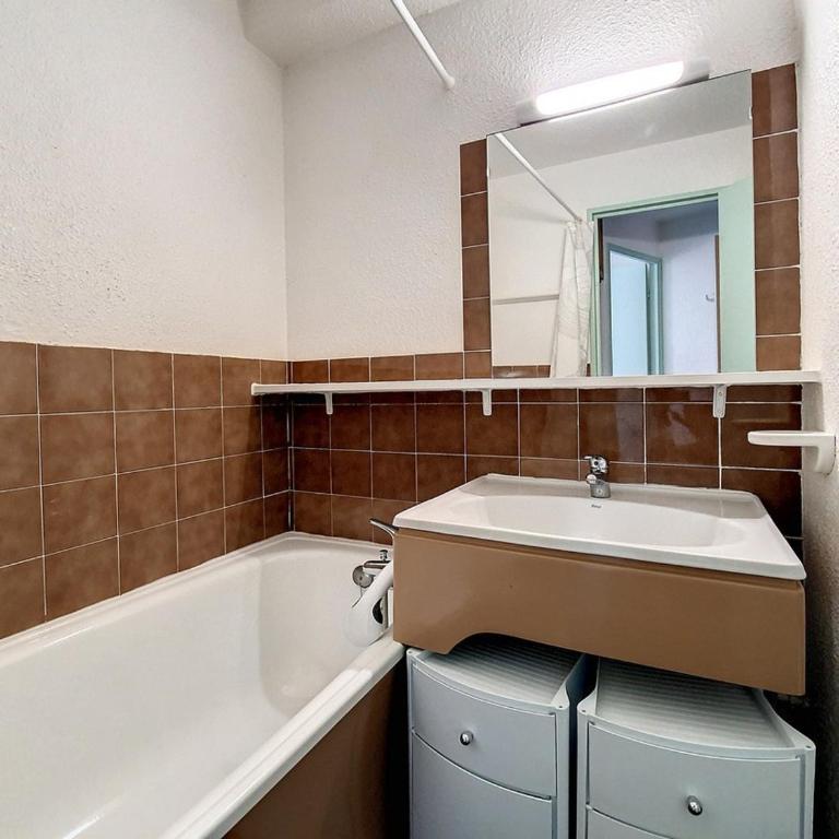 Appartement lumineux proche des pistes avec balcon - FR-1-344-982 - Apartment - 10