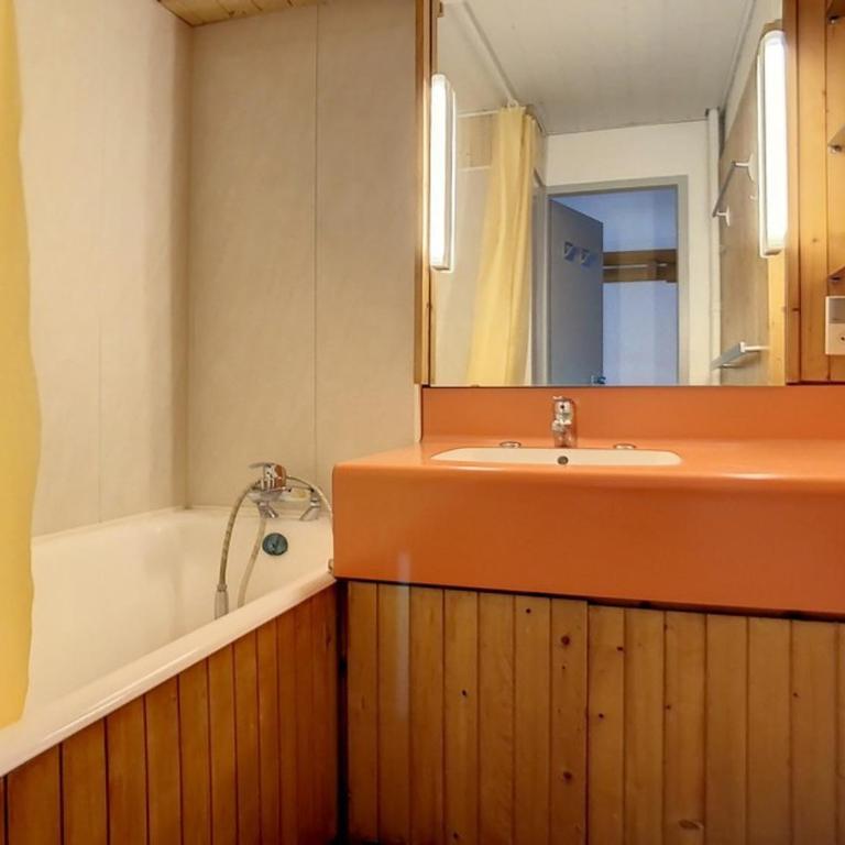 Studio confortable au pied des pistes avec balcon - FR-1-344-1018 - Studio - 9