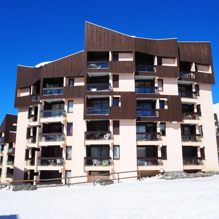 Appartement rénové avec balcon, accès direct aux pistes, situé à Reberty 1850 - FR-1-344-991 - Apartamento - 12