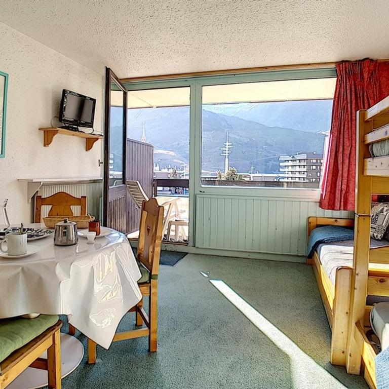 Studio ski aux pieds avec balcon exposé Sud-Ouest - FR-1-344-1000 - Studio - 1