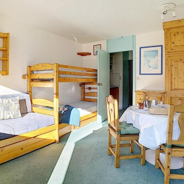 Studio ski aux pieds avec balcon exposé Sud-Ouest - FR-1-344-1000 - Studio - 2