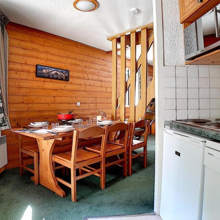 Charmant duplex 6 pers, proche pistes, balcon nord, WiFi - FR-1-344-1024 - Apartment - 7