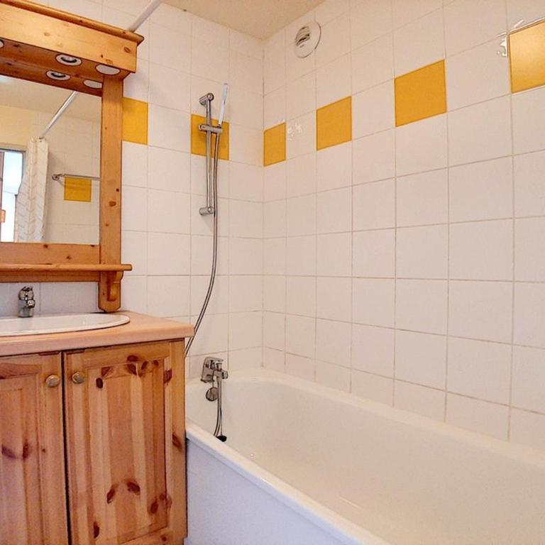 Charmant duplex 6 pers, proche pistes, balcon nord, WiFi - FR-1-344-1024 - Apartment - 10